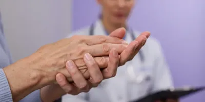 마사지사 손 건강관리법! 관절염을 피하는 실전 루틴